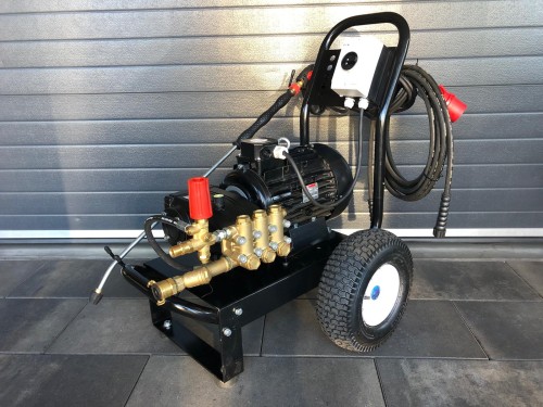 Myjka ciśnieniowa Pomposilnik - 10900netto